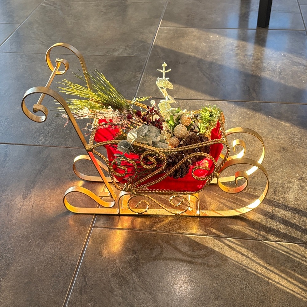 Gold Holiday Sleigh with Red Accents
